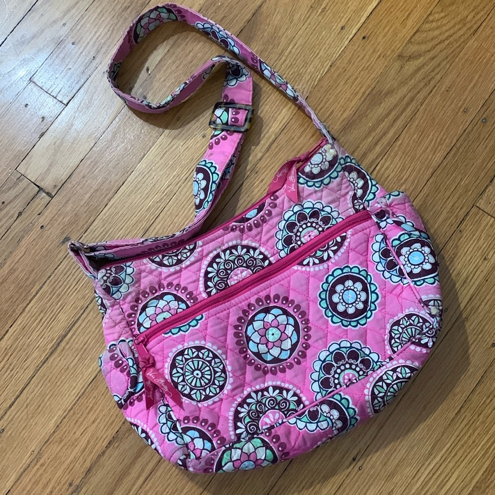 Live Show item: Pre-luved Vera Bradley Bag
